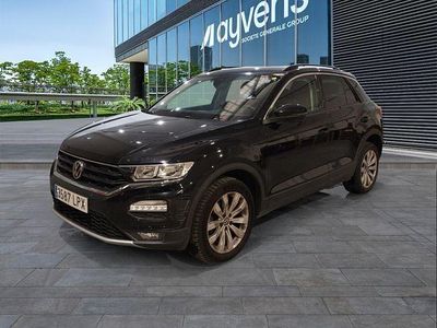 Usado VW T-Roc Advance 116 CV (85 kW) 2021 Negro SUV
