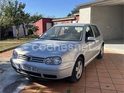 Usado VW Golf III Highline 115 CV (84 kW) 1999 Gris / plata Berlina