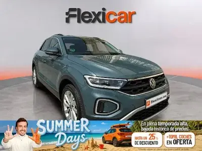 Usado VW T-Roc Business 115 CV (84 kW) 2024 Azul SUV
