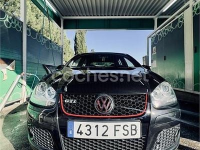 VW Golf V
