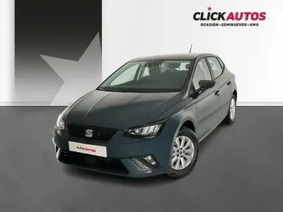 Usado Seat Ibiza Reference 95 CV (69 kW) 2024 Azul Utilitario