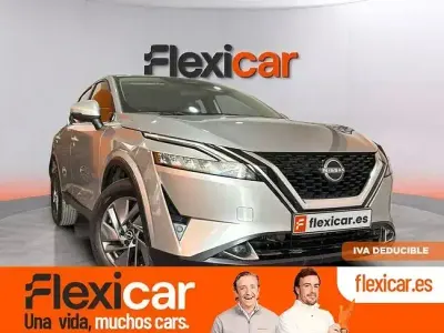 Usado Nissan Qashqai Acenta 158 CV (116 kW) 2023 Gris SUV