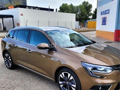 Marrón Usado 2019 Renault Mégane GrandTour Business Familiar | 13.500 € (Un poco caro)