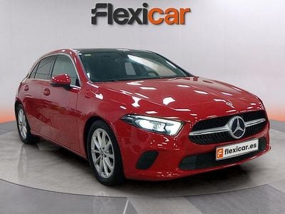 Usado Mercedes A180 116 CV (85 kW) 2019 Rojo Berlina