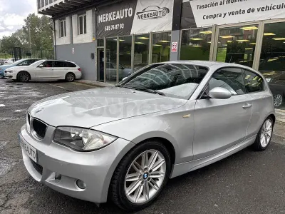Usado BMW 120 177 CV (130 kW) 2008 Gris / plata Utilitario