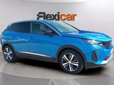 Usado Peugeot 3008 Active 131 CV (96 kW) 2021 Azul SUV