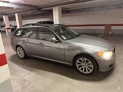 Usado BMW 320 177 CV (130 kW) 2010 Gris / plata Familiar