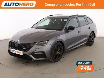Usado Skoda Octavia RS 245 CV (180 kW) 2023 Gris Familiar