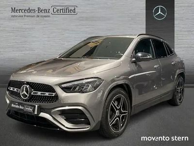 Usado Mercedes GLA200 AMG line 150 HP (110 kW) 2025 Cinzento SUV