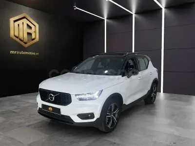 Usado Volvo XC40 R-Design 163 CV (119 kW) 2021 Blanco SUV