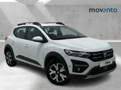 Usado Dacia Sandero Comfort 91 CV (66 kW) 2022 Blanco Berlina