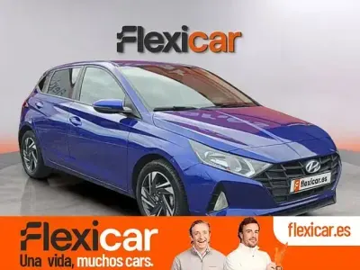 Begagnad Hyundai i20 84 HK (61 kW) 2022 Blå Halvkombi