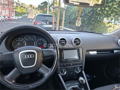 Blanco Usado 2010 Audi A3 Attraction Berlina | 8000 € (Precio justo)