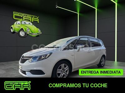 Usado Opel Zafira Expression 120 CV (88 kW) 2017 Blanco Monovolumen