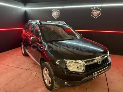 Usado Dacia Duster Ambiance 107 CV (78 kW) 2010 Negro SUV
