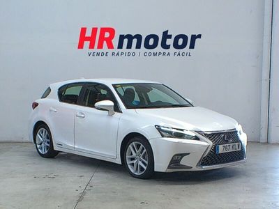 Lexus CT200h