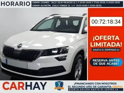 Usado Skoda Karoq Ambition 150 CV (110 kW) 2021 Blanco SUV