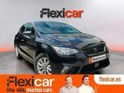 Usado Seat Ibiza Reference 75 CV (55 kW) 2019 Negro Utilitario