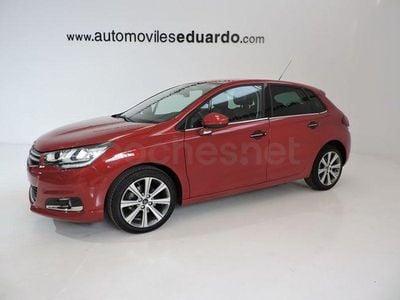 Usado Citroën C4 Shine 120 CV (88 kW) 2015 Rojo Berlina
