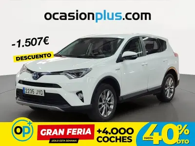 Usado Toyota RAV4 Advance 197 CV (144 kW) 2017 Blanco SUV