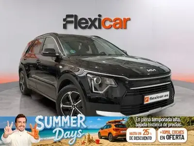 Usado Kia Niro 141 CV (103 kW) 2022 Negro SUV