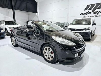 Usado Peugeot 207 CC 110 CV (80 kW) 2007 Negro Descapotable