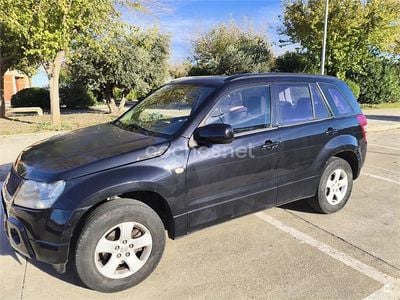 Negro Usado 2009 Suzuki Grand Vitara SUV | 9000 €