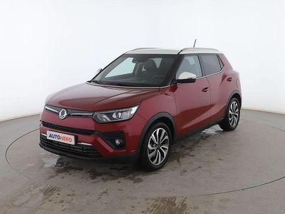Rojo Usado 2022 Ssangyong (KGM) Tivoli Limited SUV | 17.199 € (Precio justo)