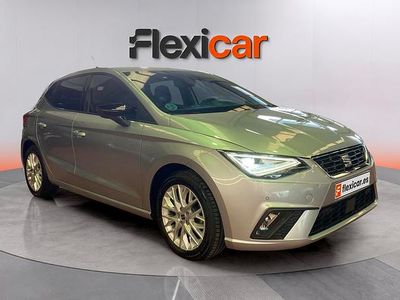 Usado Seat Ibiza FR 110 CV (80 kW) 2023 Gris Utilitario