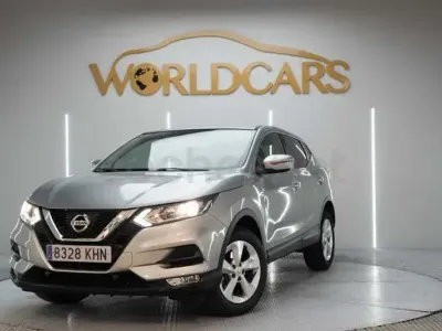 Usado Nissan Qashqai Acenta 115 CV (84 kW) 2018 Gris / plata SUV