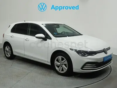 Occasion VW Golf VIII 110 ch (80 kW) 2022 Blanc Berline