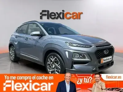 Usado Hyundai Kona 141 CV (103 kW) 2020 Gris SUV