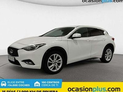 Infiniti Q30