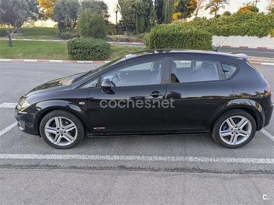Usado Seat Leon Copa 105 CV (77 kW) 2011 Negro Berlina
