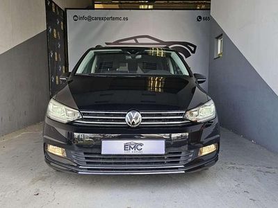 Usado VW Touran Advance 150 CV (110 kW) 2023 Negro Monovolumen