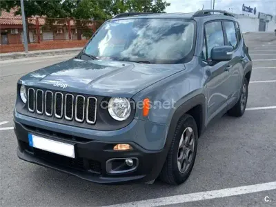 Usado Jeep Renegade Longitude 95 CV (69 kW) 2016 Gris / plata SUV