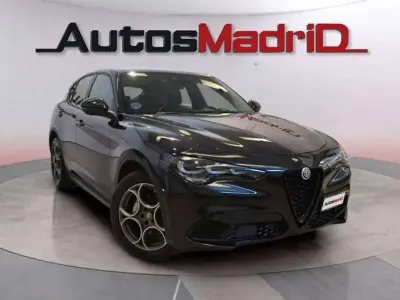 Usado Alfa Romeo Stelvio Sprint 160 CV (117 kW) 2023 Negro SUV