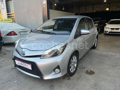 Toyota Yaris Hybrid