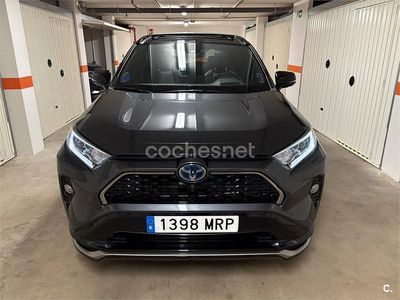 Usado Toyota RAV4 Hybrid Plus 306 CV (225 kW) 2021 Gris / plata SUV