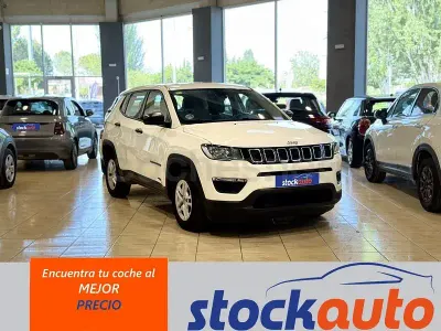 Usado Jeep Compass Sport 120 CV (88 kW) 2018 Blanco SUV