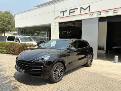 Usado Porsche Cayenne 441 CV (324 kW) 2018 Negro SUV