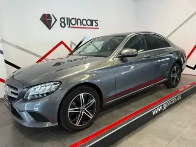 Usado Mercedes C200 118 CV (86 kW) 2021 Gris Berlina