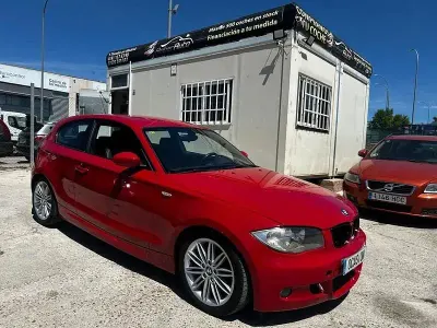 Usado BMW 118 143 CV (105 kW) 2008 Rojo Utilitario