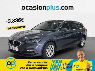 Usado Seat Leon Style 116 CV (85 kW) 2025 Gris / plata Familiar