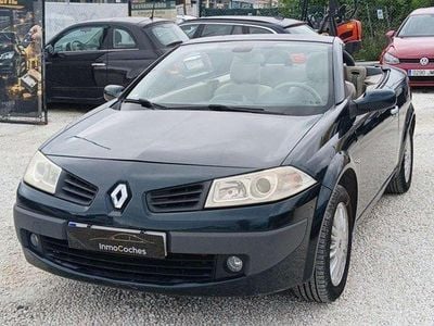 Usado Renault Mégane Cabriolet Privilege 131 CV (96 kW) 2006 Azul Descapotable