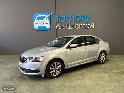 usado Skoda Octavia Active 1,6 TDI 85 kW (115 CV)