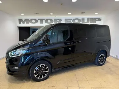 Usado Ford Tourneo Custom Sport 185 CV (136 kW) 2019 Negro Van