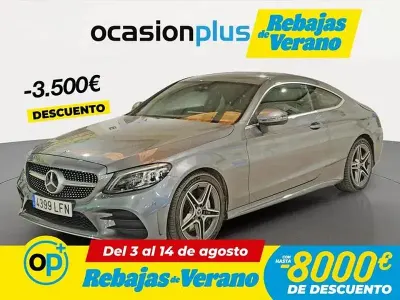 Usado Mercedes C300 258 CV (189 kW) 2020 Gris / plata Coupe
