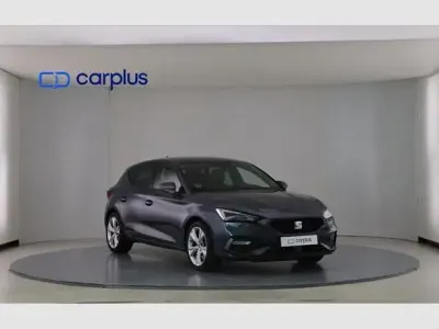 Usado Seat Leon FR 150 CV (110 kW) 2022 Gris Utilitario