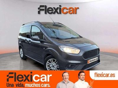 Usado Ford Tourneo Ambiente 102 CV (75 kW) 2018 Gris Van